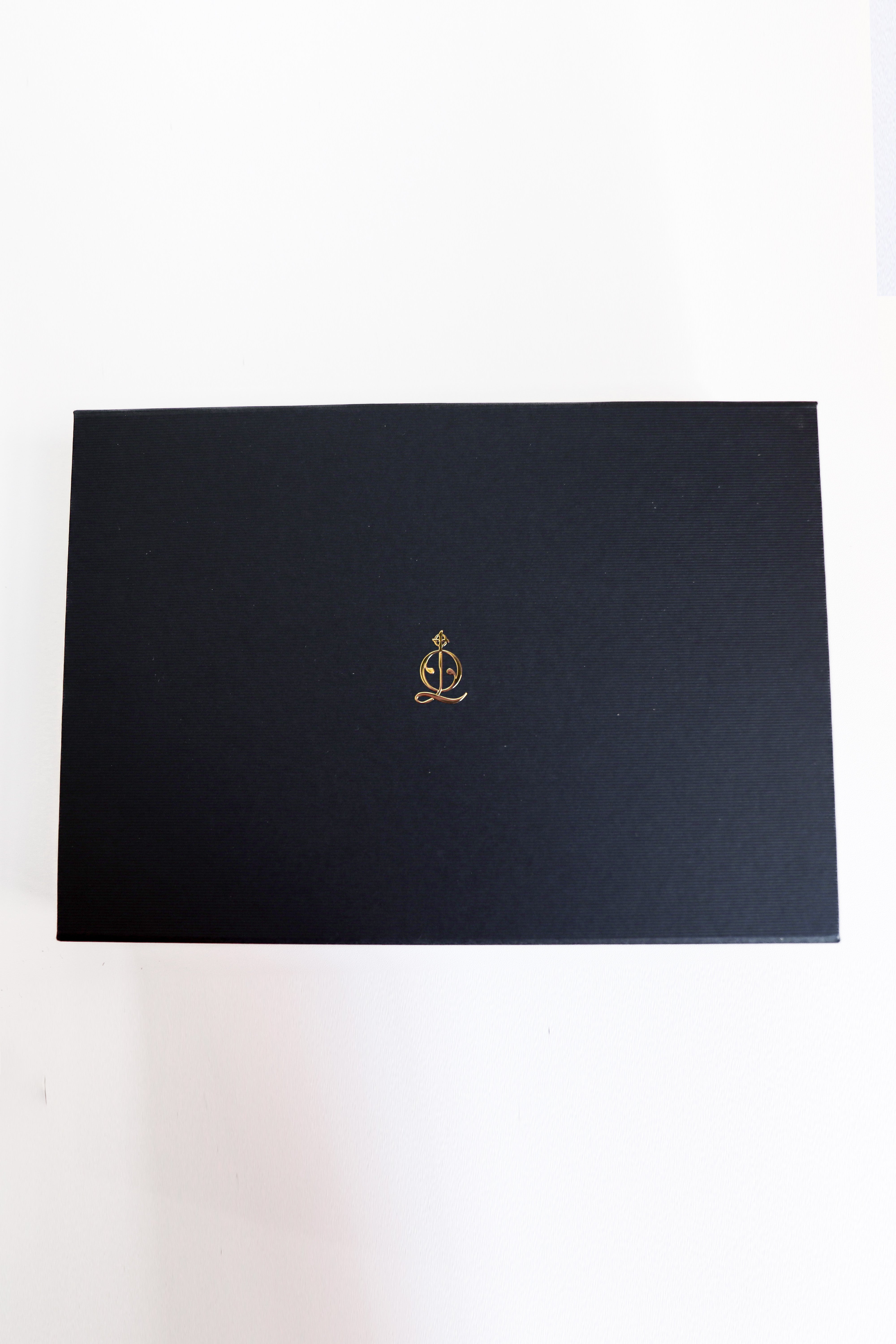 Luxury Deep Packaging