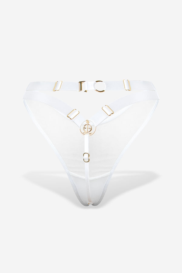 Carmen Thong - Qrucifix